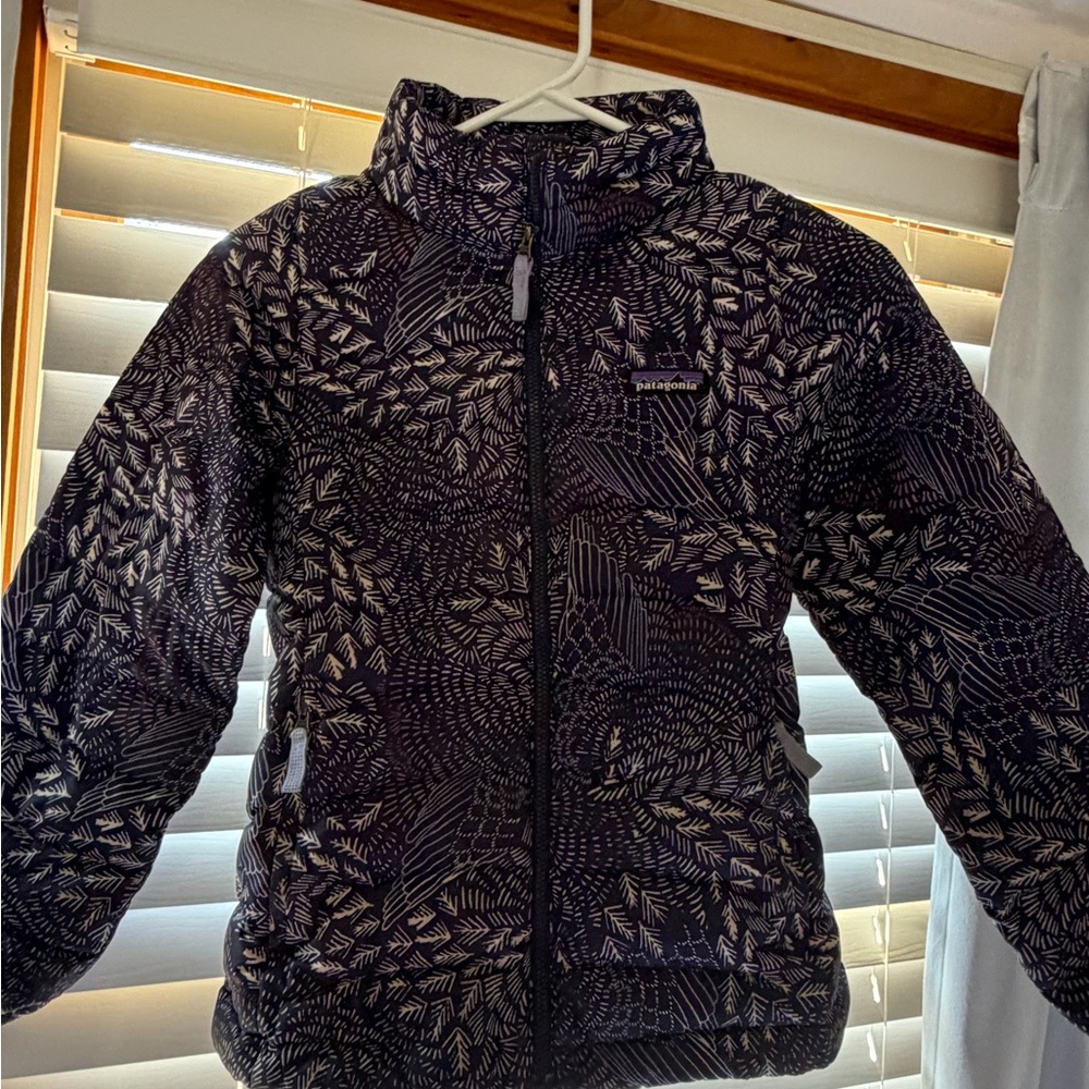 Patagonia Kids' Navy and White Patterned Puffer Jacket